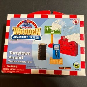 Jay Jay the Jet Plane 11170, TarryTown Airport Wooden Scenery Pack (2004) New